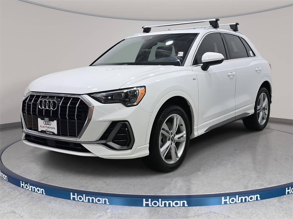 2022 Audi Q3