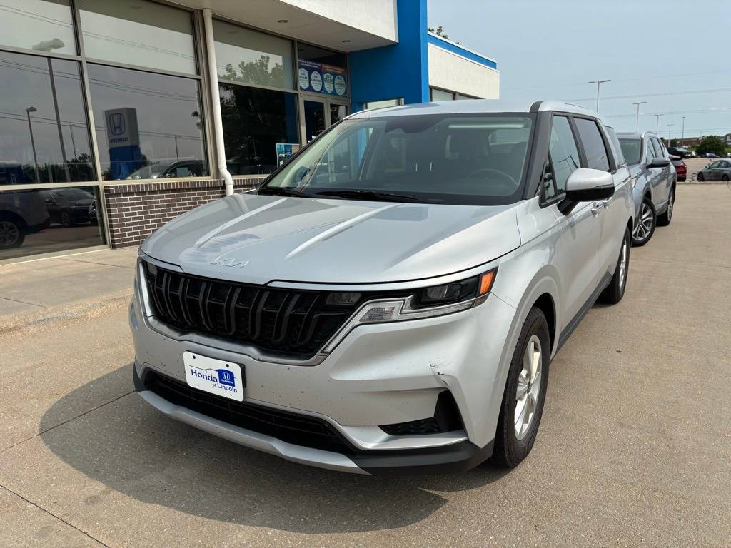 2023 Kia Carnival