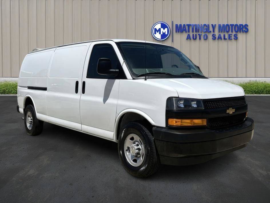 2023 Chevrolet Express Cargo Van