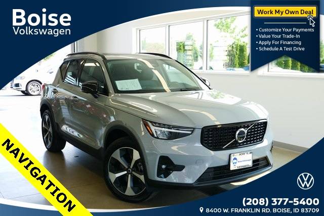 2024 Volvo XC40
