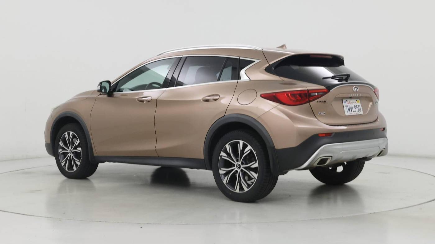 2017 Infiniti QX30
