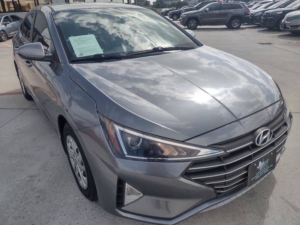 2019 Hyundai Elantra