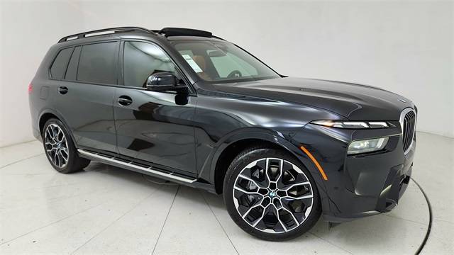 2023 BMW X7