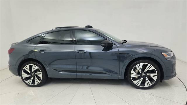 2024 Audi Q8 E-tron Sportback