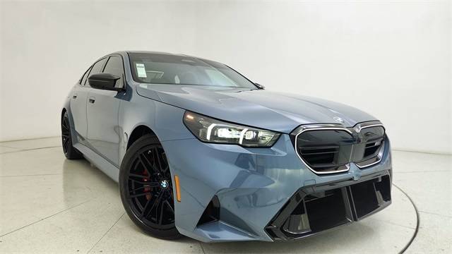 2025 BMW M5