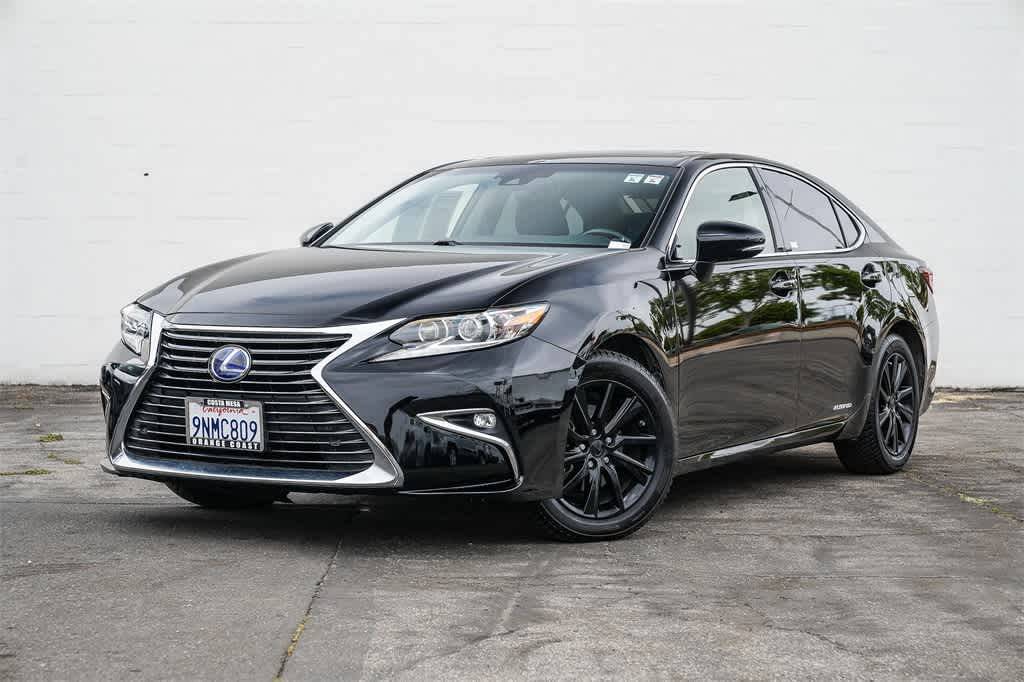 2017 Lexus ES