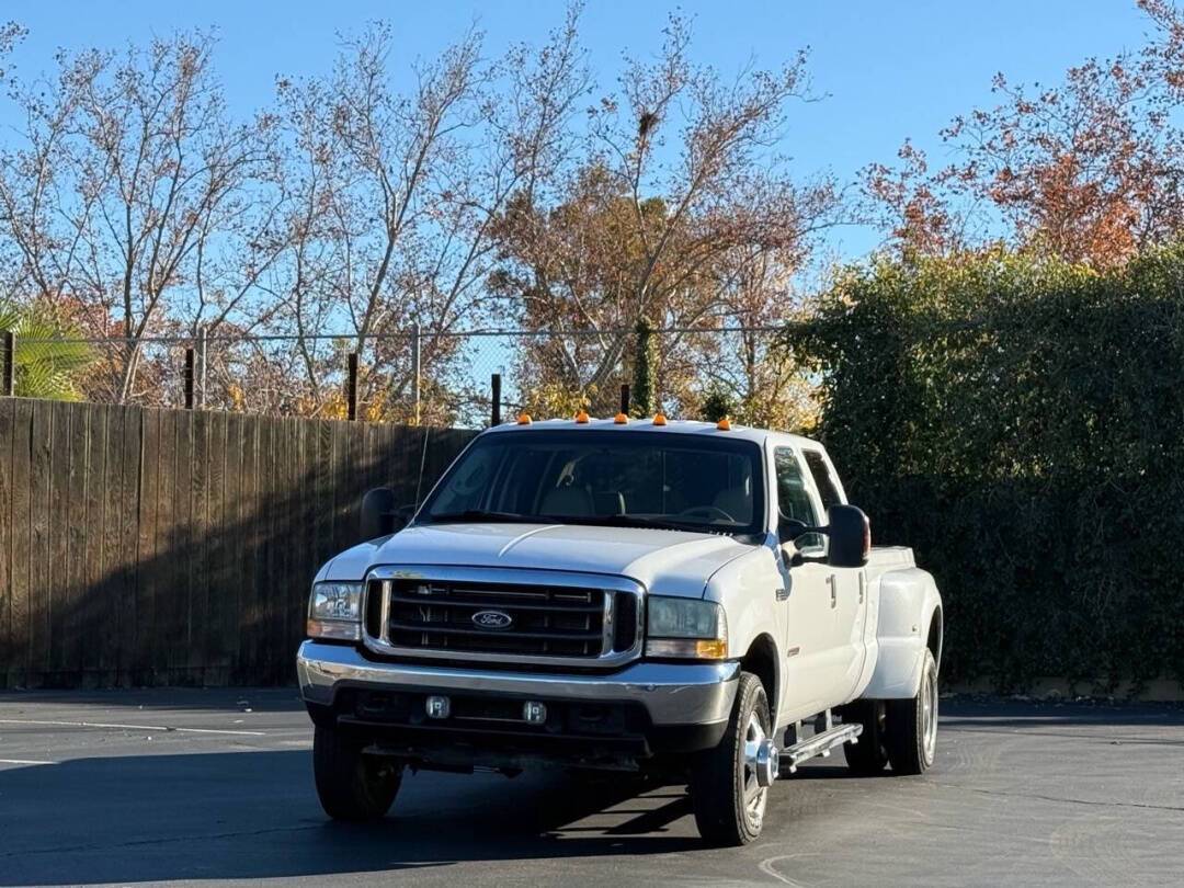 2004 Ford Super Duty F-350 Drw