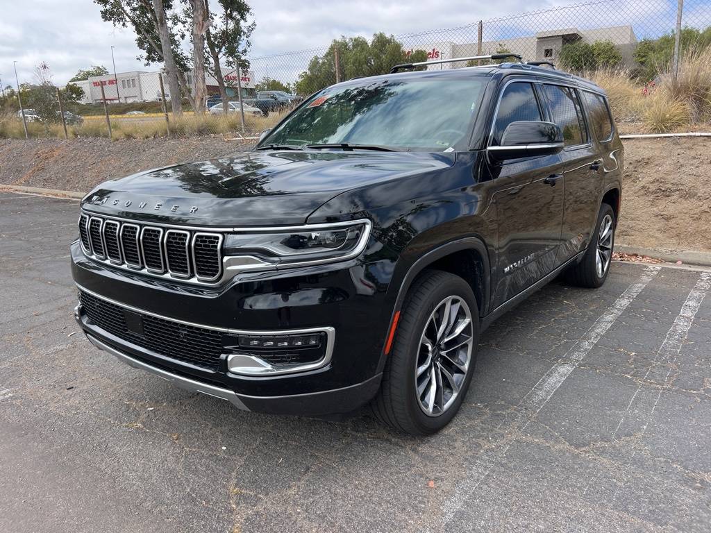 2022 Jeep Wagoneer
