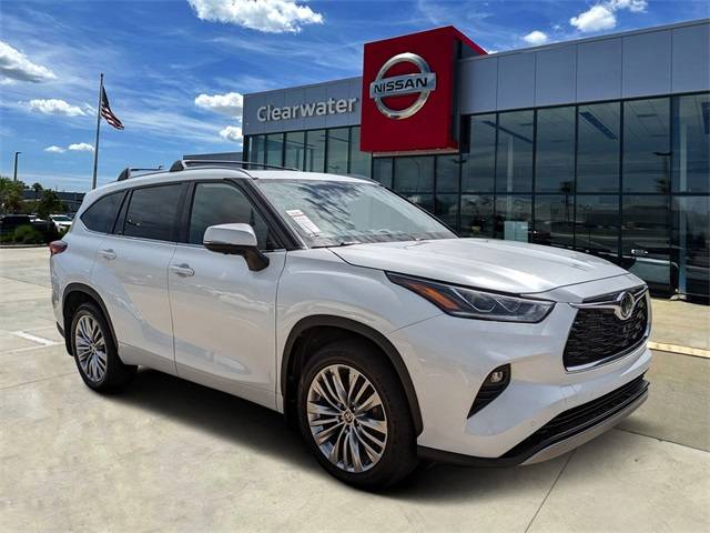 2023 Toyota Highlander