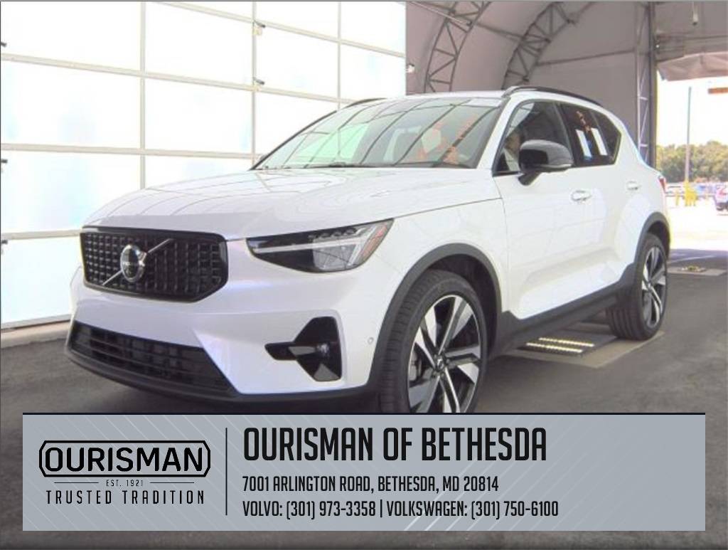 2025 Volvo XC40