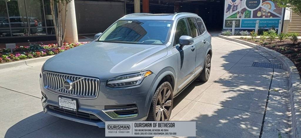 2022 Volvo XC90