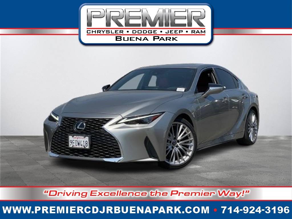 2023 Lexus IS