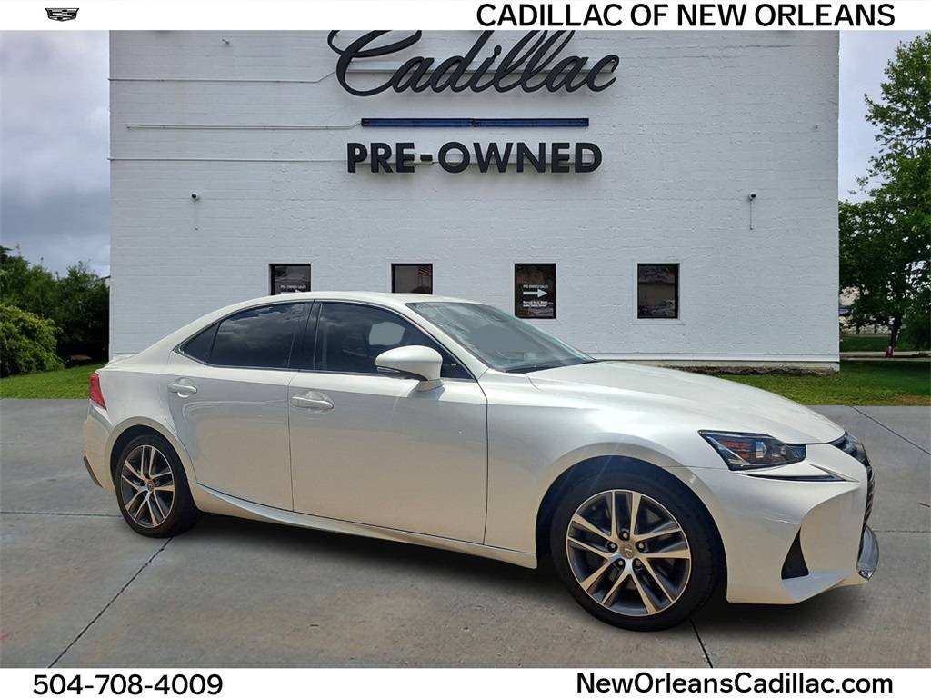 2020 Lexus IS