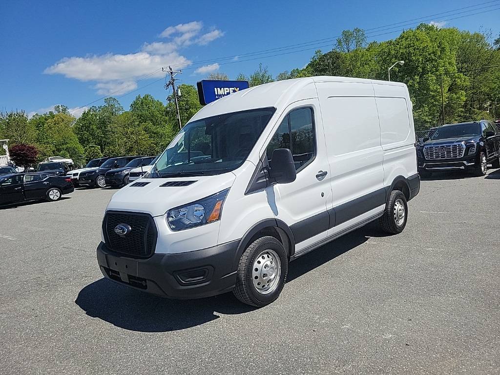 2023 Ford Transit Cargo Van
