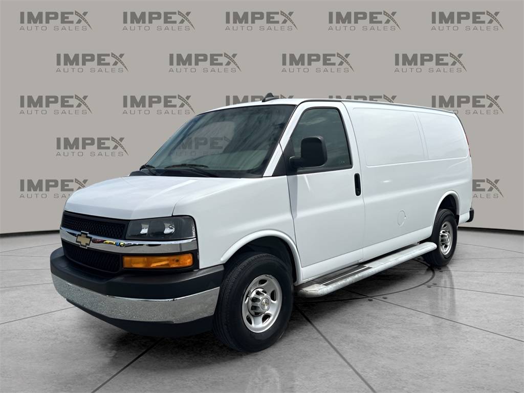 2023 Chevrolet Express Cargo Van