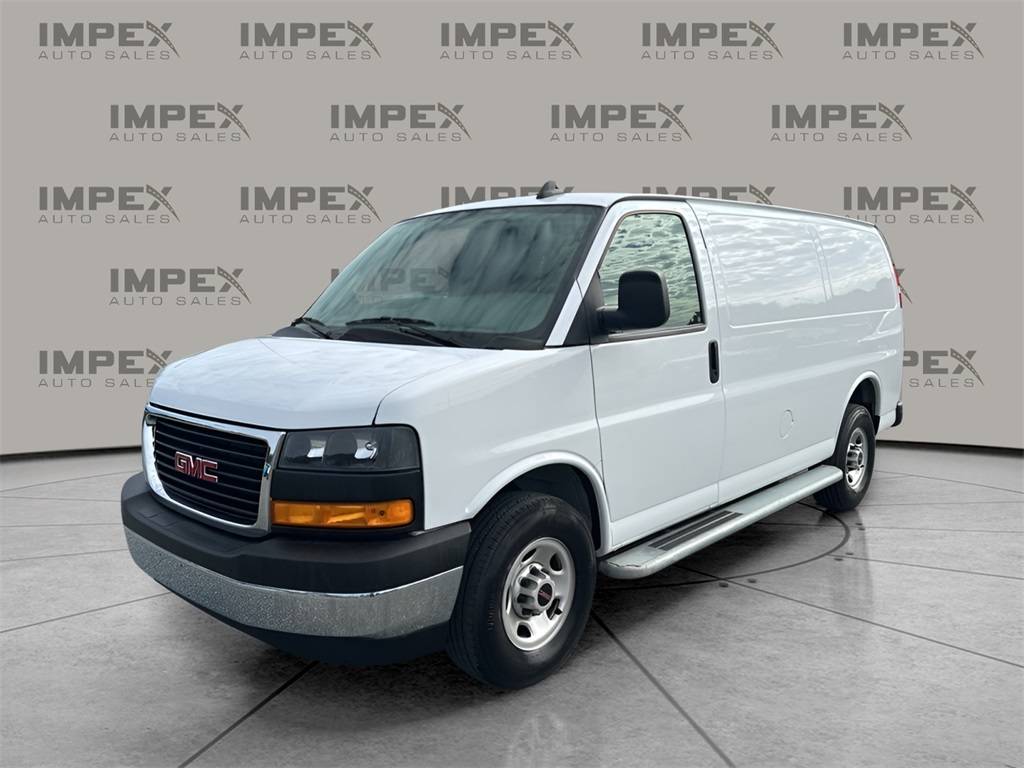 2023 GMC Savana Cargo Van