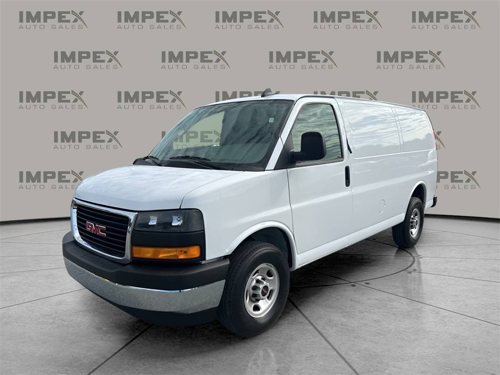 2023 GMC Savana Cargo Van