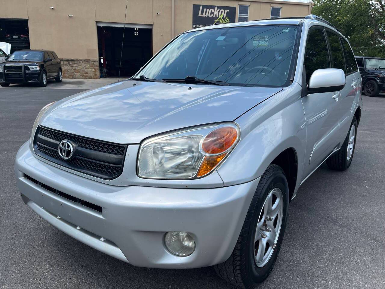 2004 Toyota RAV4