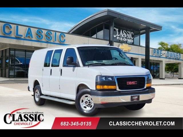2023 GMC Savana Cargo Van