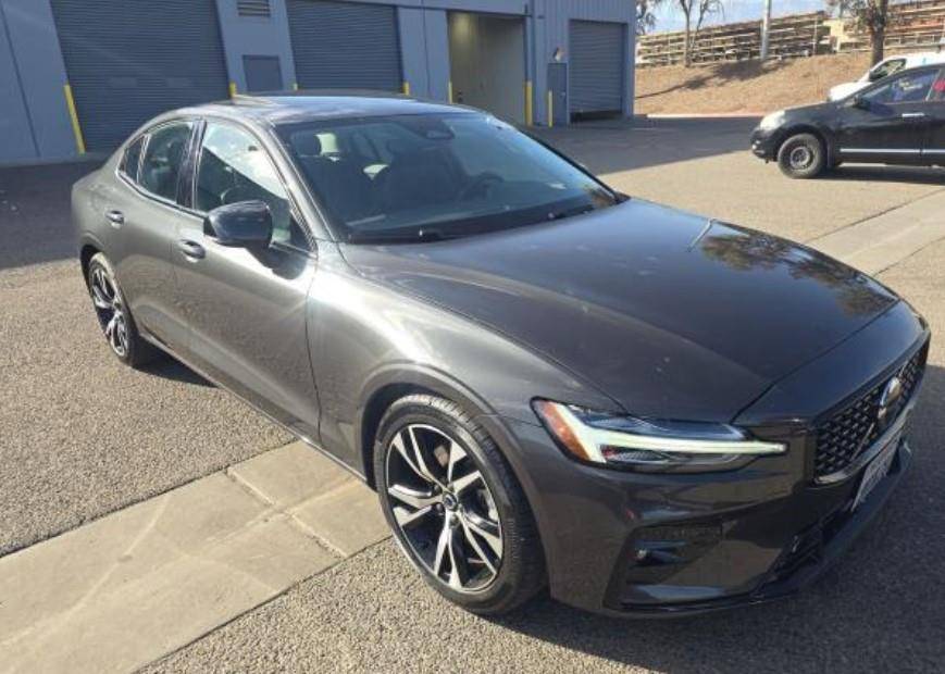 2025 Volvo S60