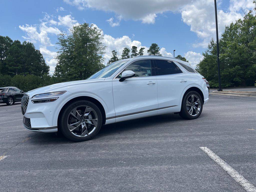 2024 Genesis Electrified Gv70