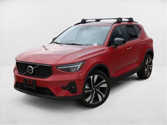 2023 Volvo XC40