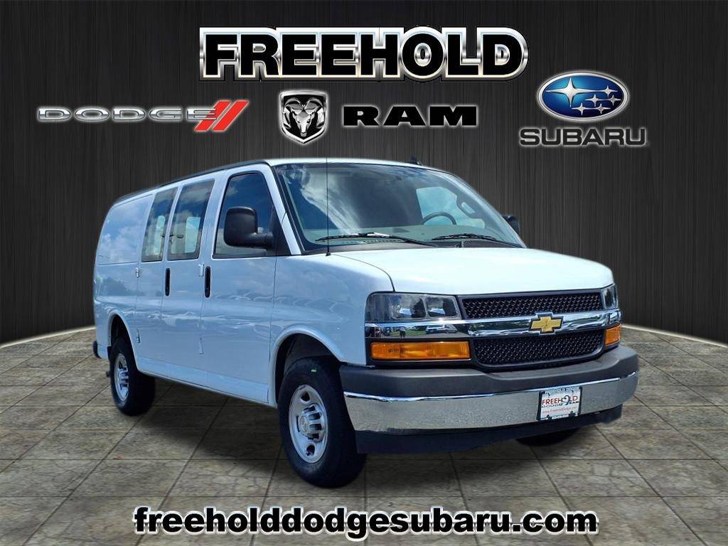 2023 Chevrolet Express Cargo Van