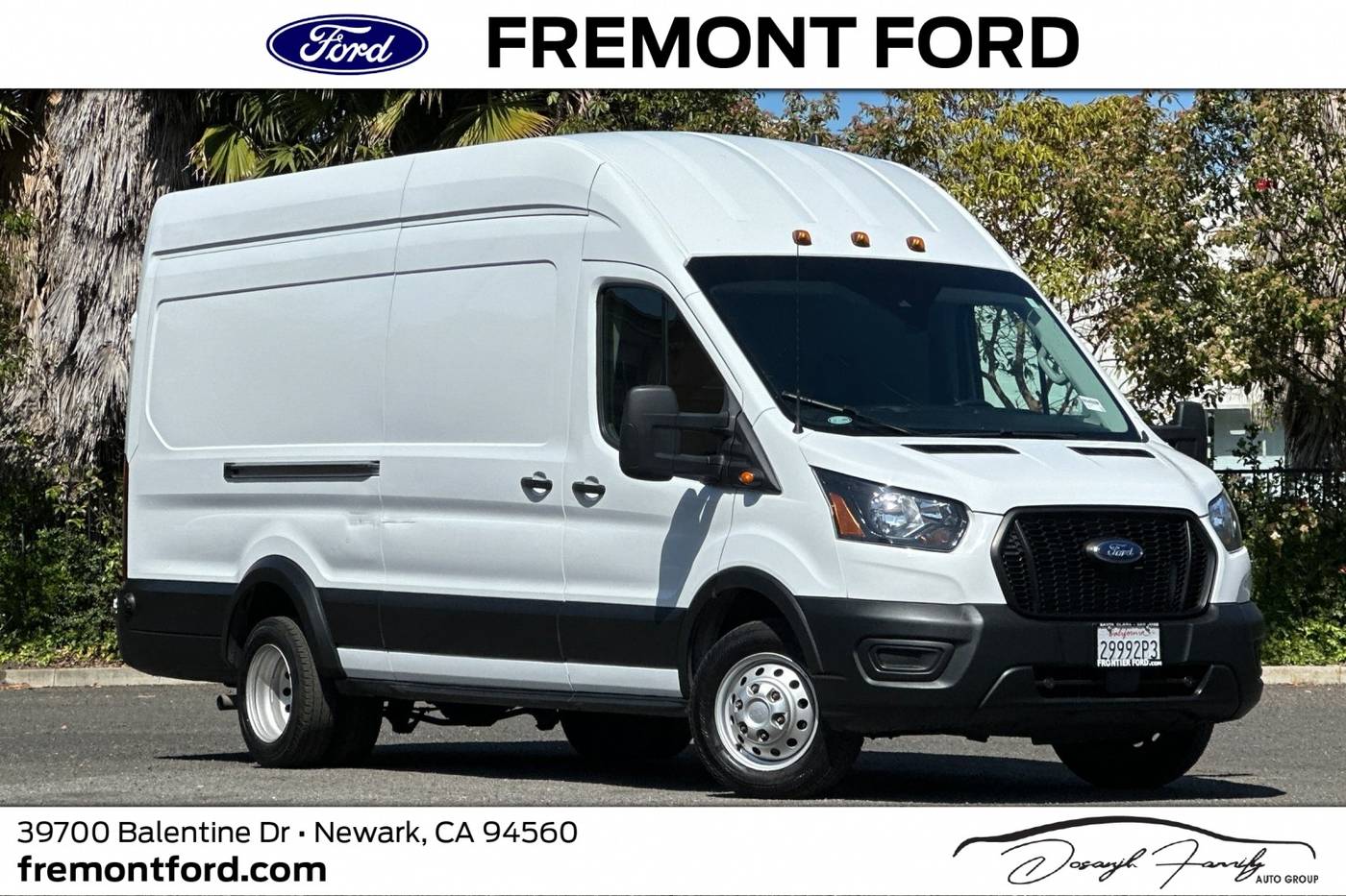 2022 Ford Transit Cargo Van