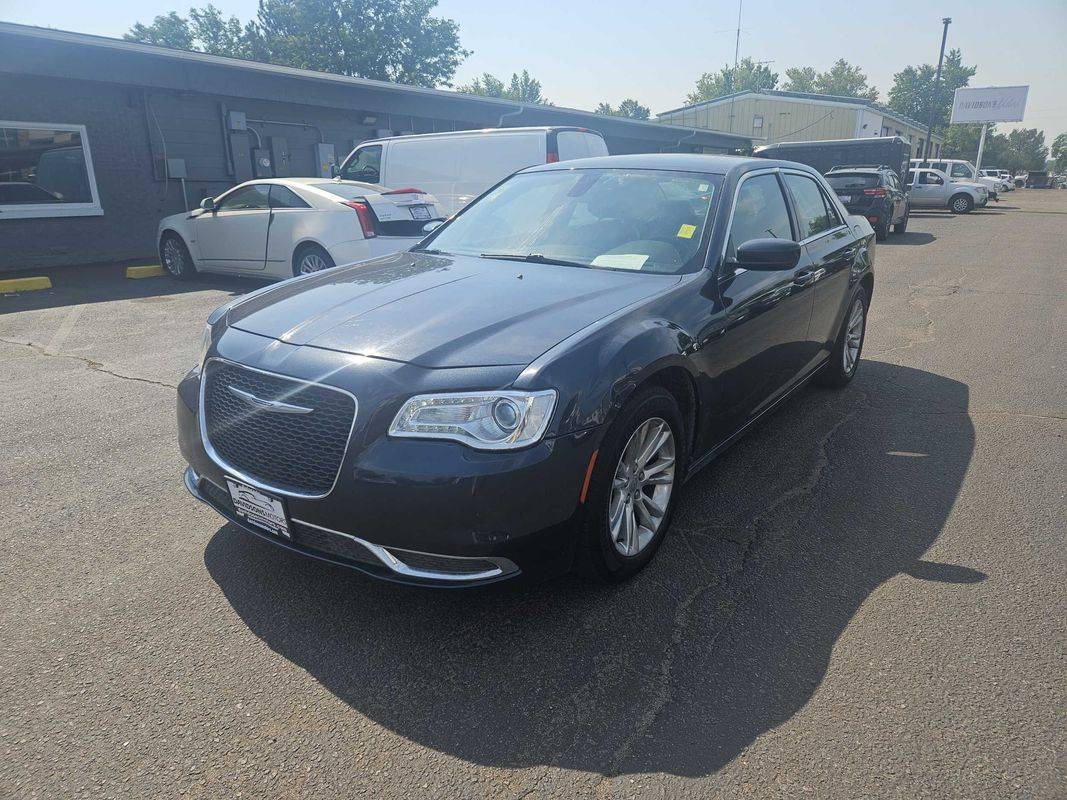 2019 Chrysler 300
