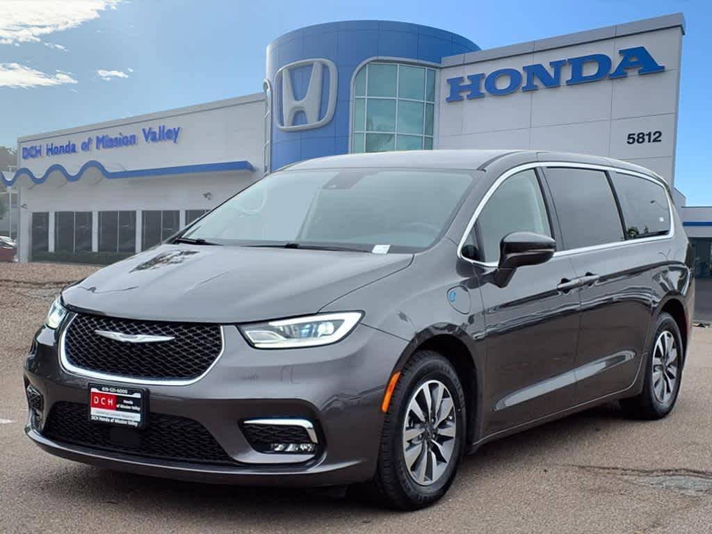 2022 Chrysler Pacifica