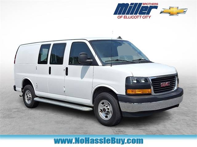 2023 GMC Savana Cargo Van