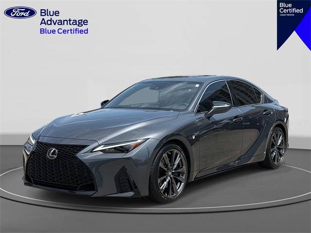 2022 Lexus IS