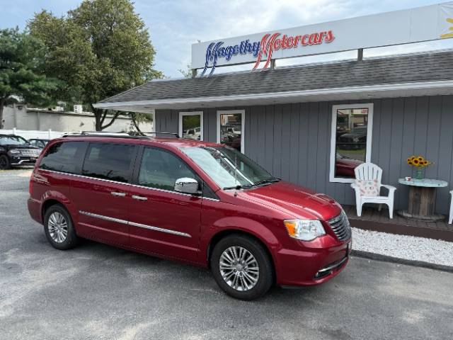 2015 Chrysler Town & Country
