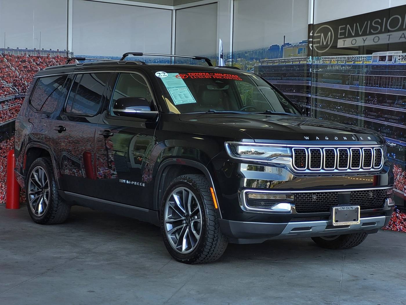2022 Jeep Wagoneer