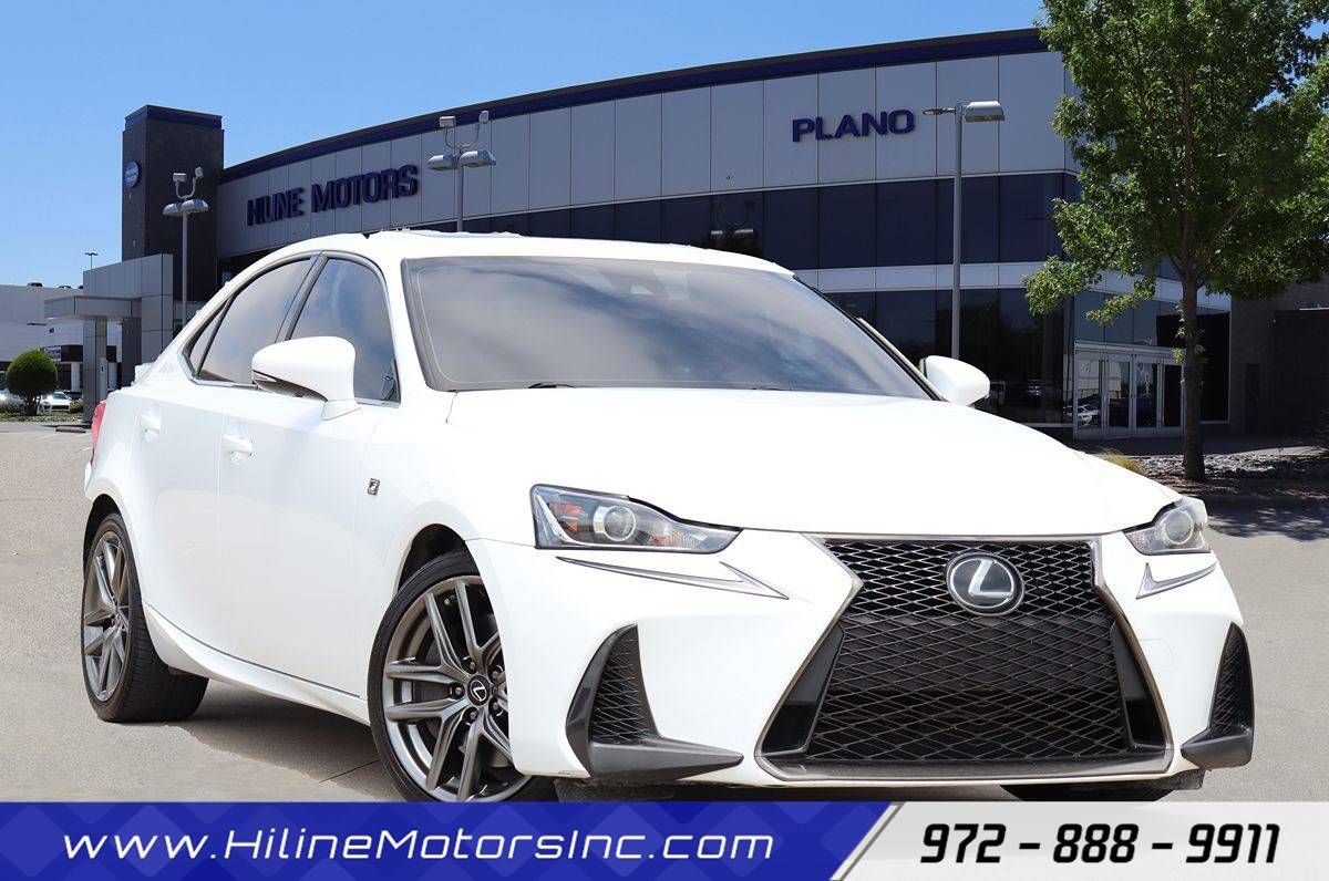 2019 Lexus IS