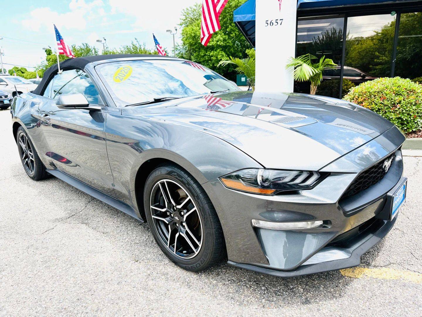 2020 Ford Mustang