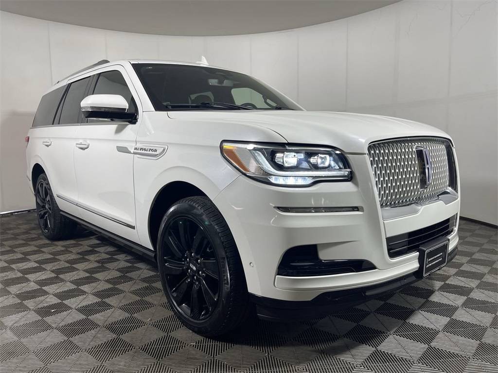 2023 Lincoln Navigator
