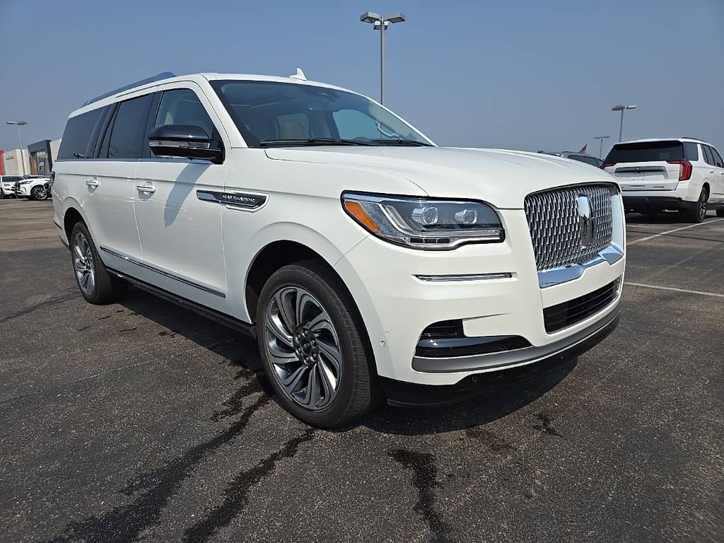 2024 Lincoln Navigator L