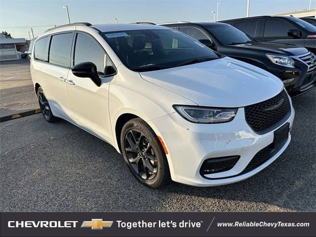 2024 Chrysler Pacifica