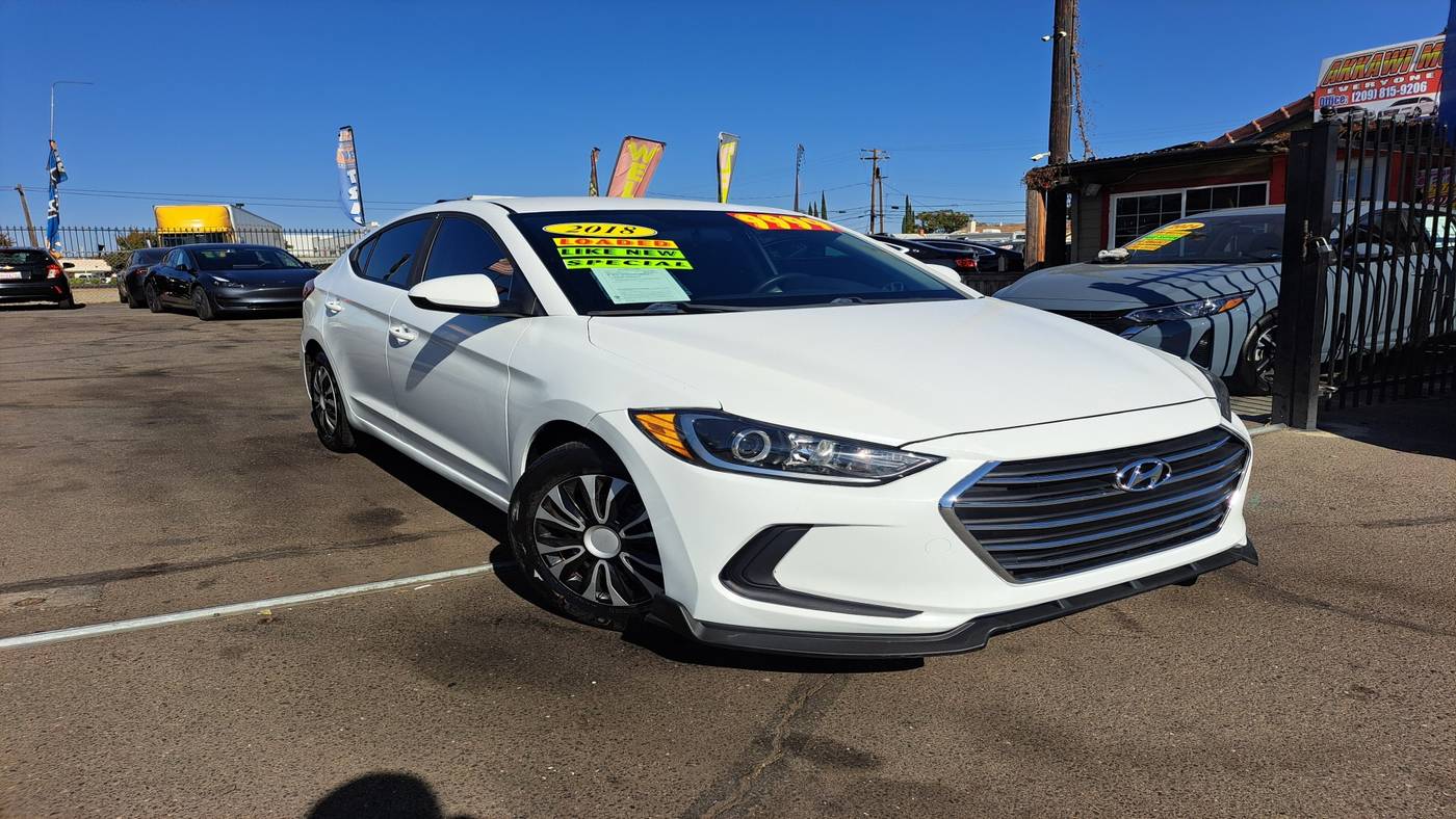 2018 Hyundai Elantra
