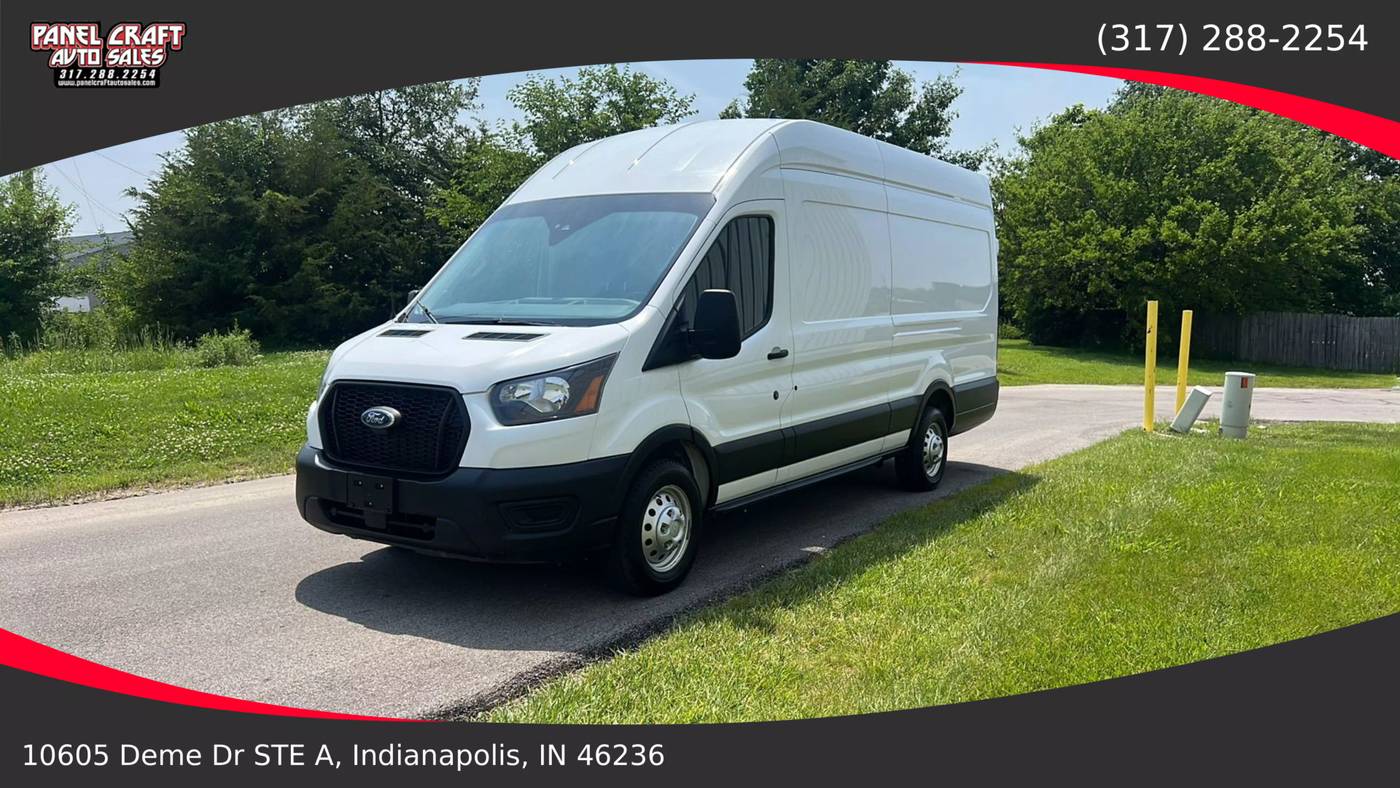2022 Ford Transit Cargo Van