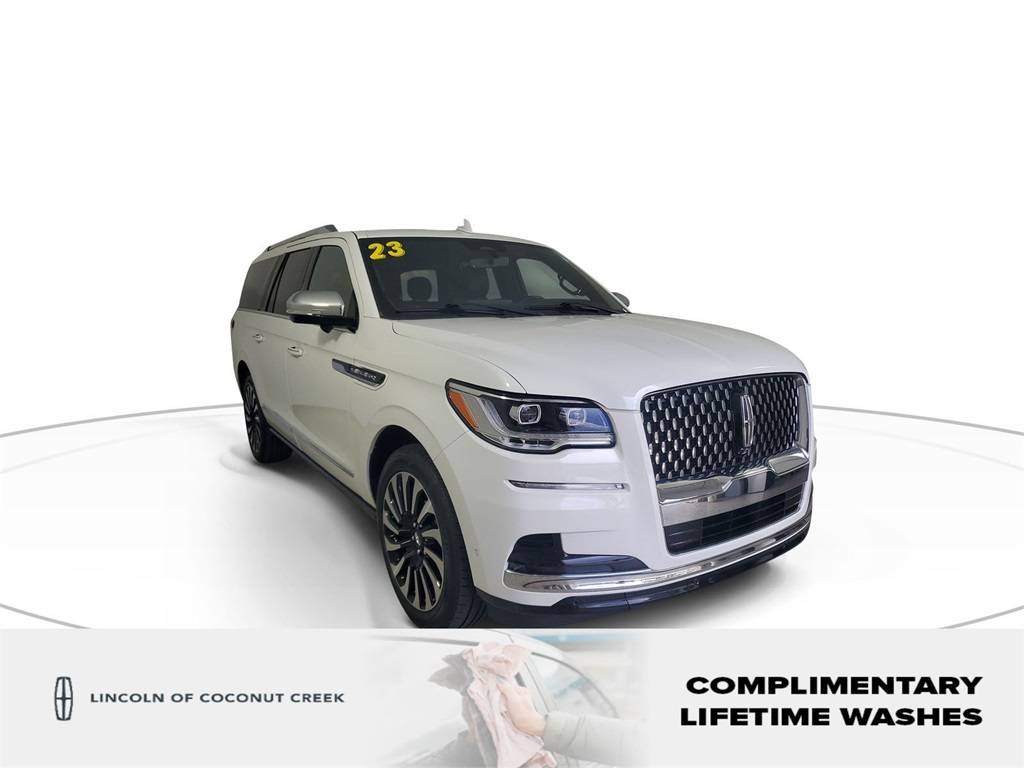 2023 Lincoln Navigator L