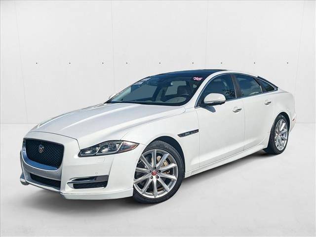 2016 Jaguar XJ