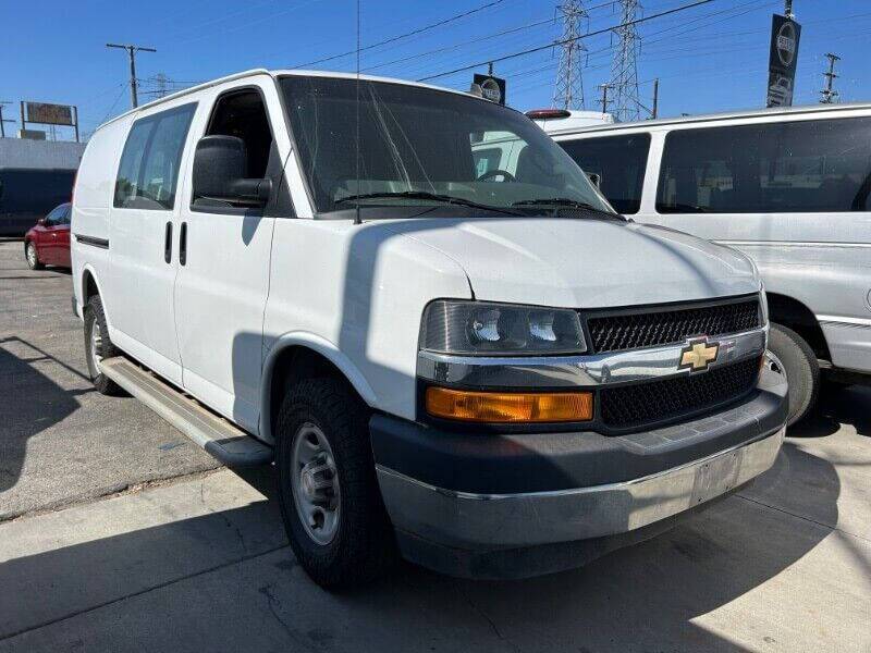 2019 Chevrolet Express Cargo Van