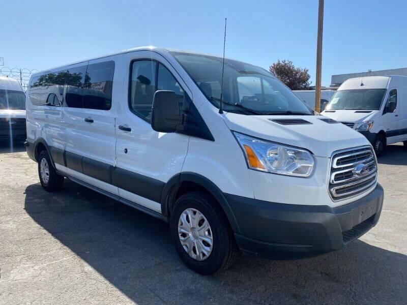 2018 Ford Transit Passenger Wagon