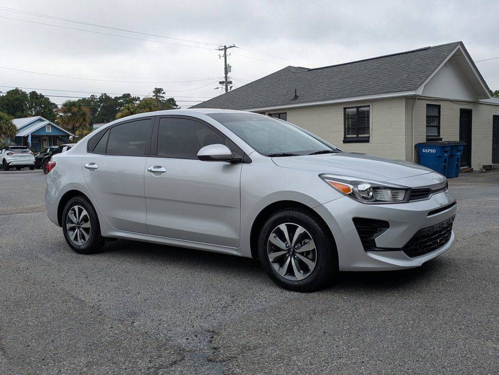 2023 Kia RIO