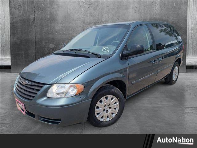 2006 Chrysler Town & Country Swb