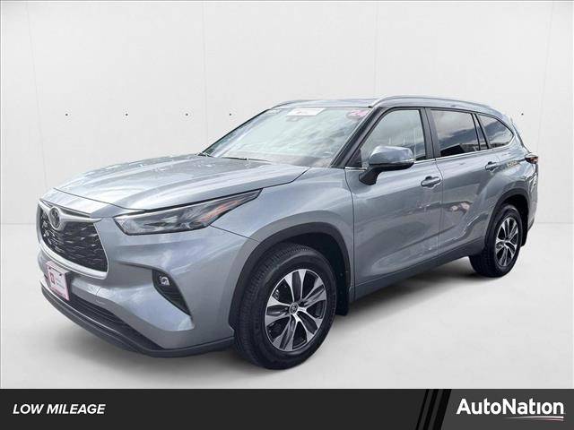2024 Toyota Highlander