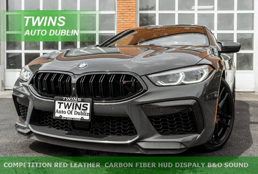 2022 BMW M8