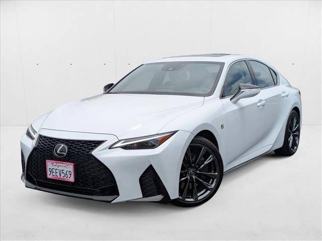 2023 Lexus IS